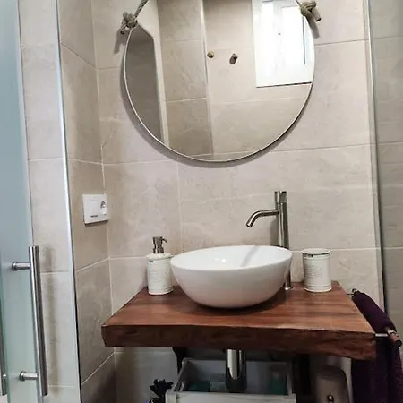 'mini Jungle' En El Corazon De Apartment