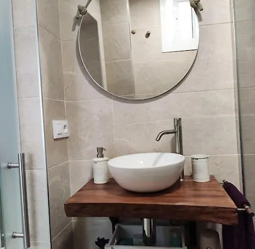 'mini Jungle' En El Corazon De Lejlighed