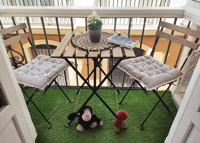 'mini Jungle' En El Corazon De Lejlighed *