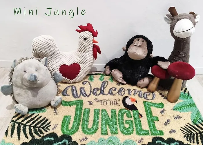 'mini Jungle' En El Corazón De Apartamento Cádis