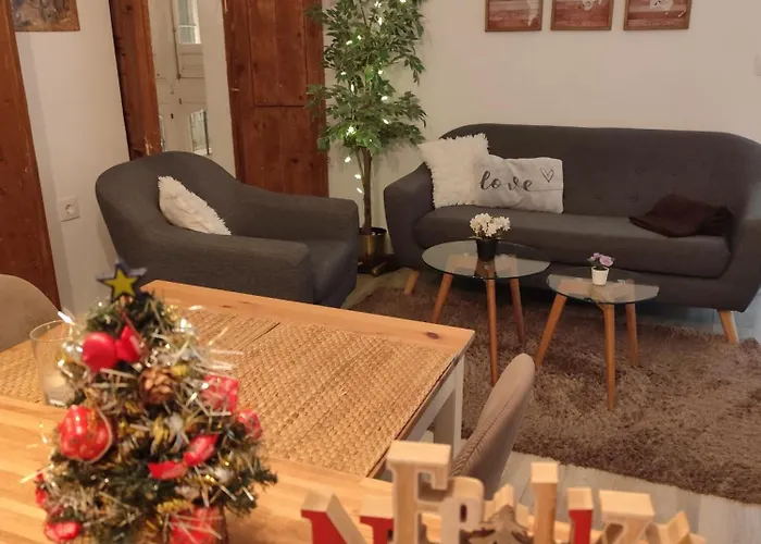 'mini Jungle' En El Corazón De Apartamento Cádis